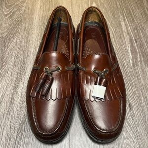 Bass Brown Kiltie Tassel wide genuine leather loafers